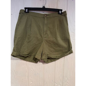 LOFT Green Cuffed Shorts Elastic Waist Size 14